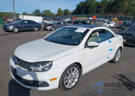 2012 Volkswagen Eos Komfort из США, поврежденный, VIN WVWBW7AH1CV003971